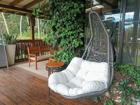 The Riverside Inn
