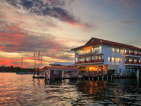 Divers Paradise Boutique Hotel