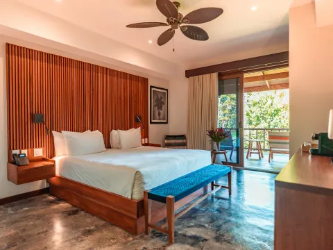La Coralina Island House